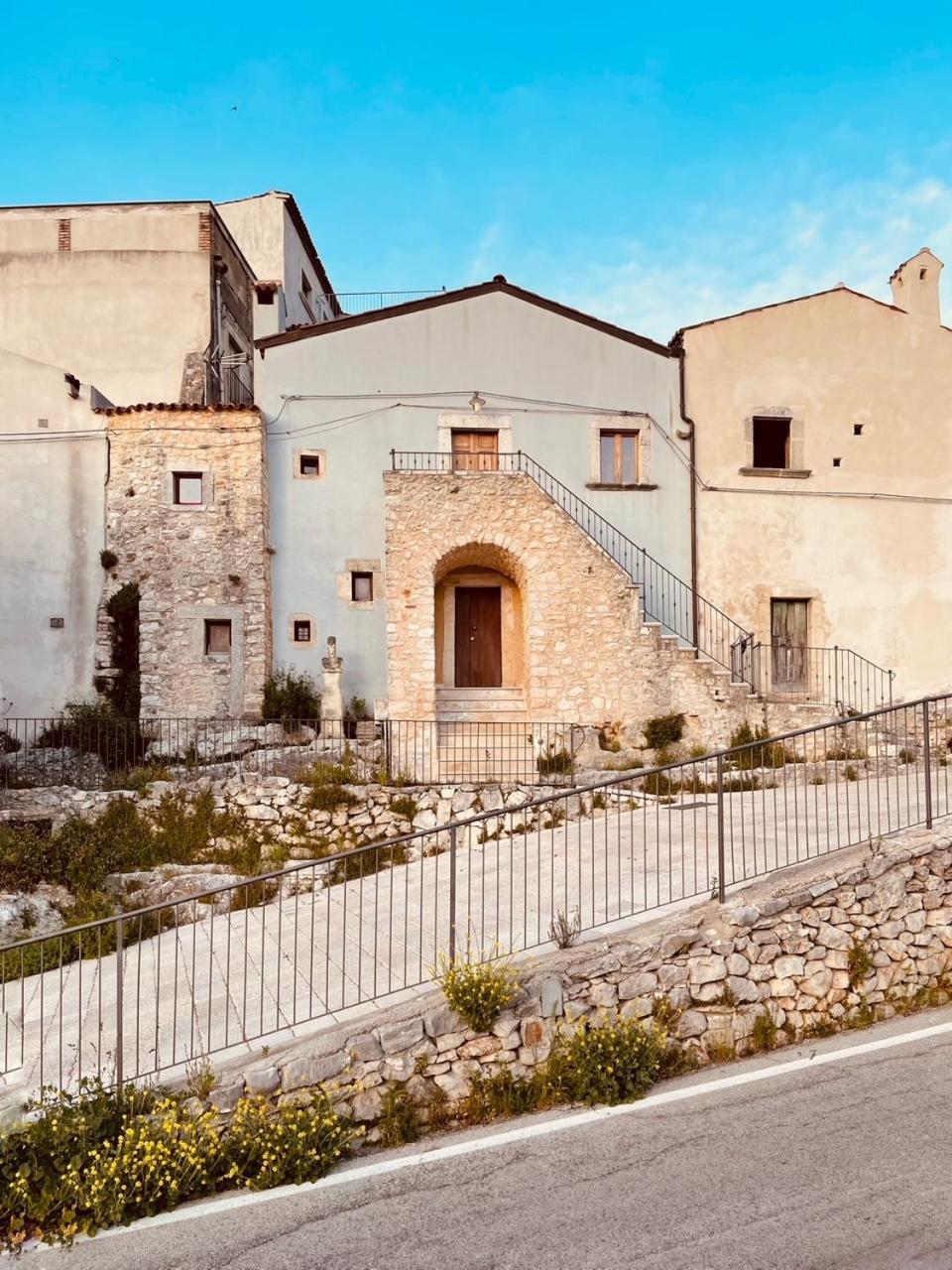 Case Vacanza Al Borgo Antico Вико дел Гаргано Екстериор снимка