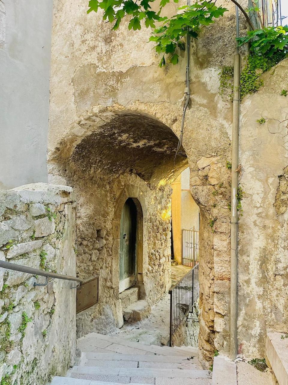 Case Vacanza Al Borgo Antico Вико дел Гаргано Екстериор снимка