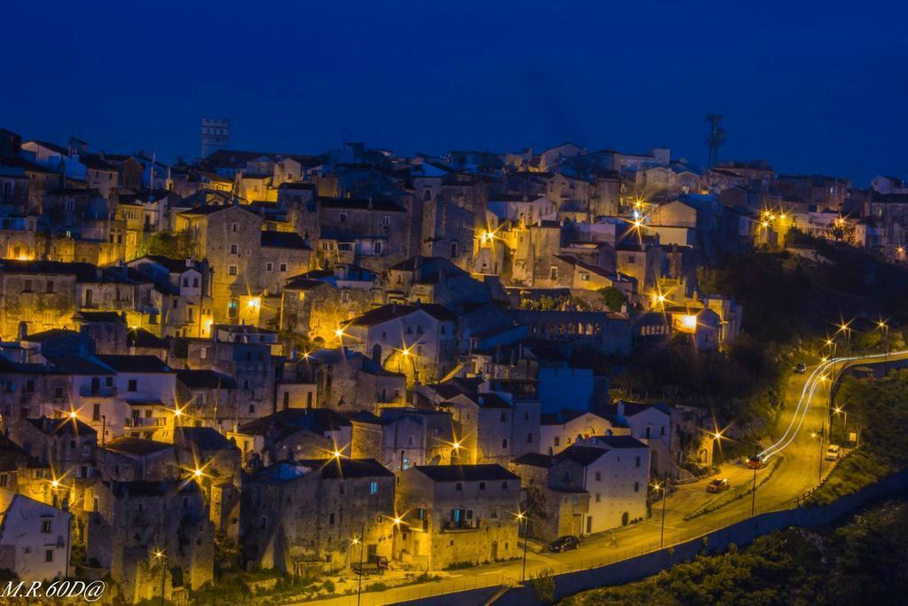 Case Vacanza Al Borgo Antico Вико дел Гаргано Екстериор снимка