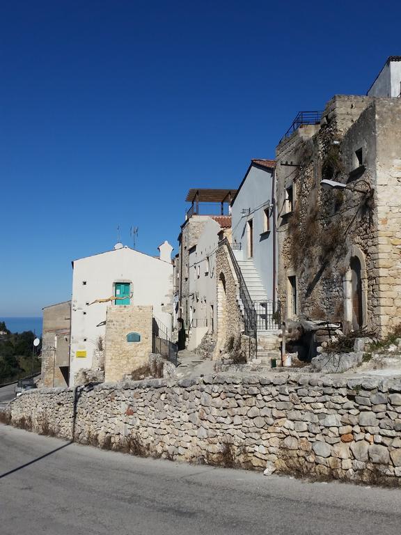 Case Vacanza Al Borgo Antico Вико дел Гаргано Екстериор снимка